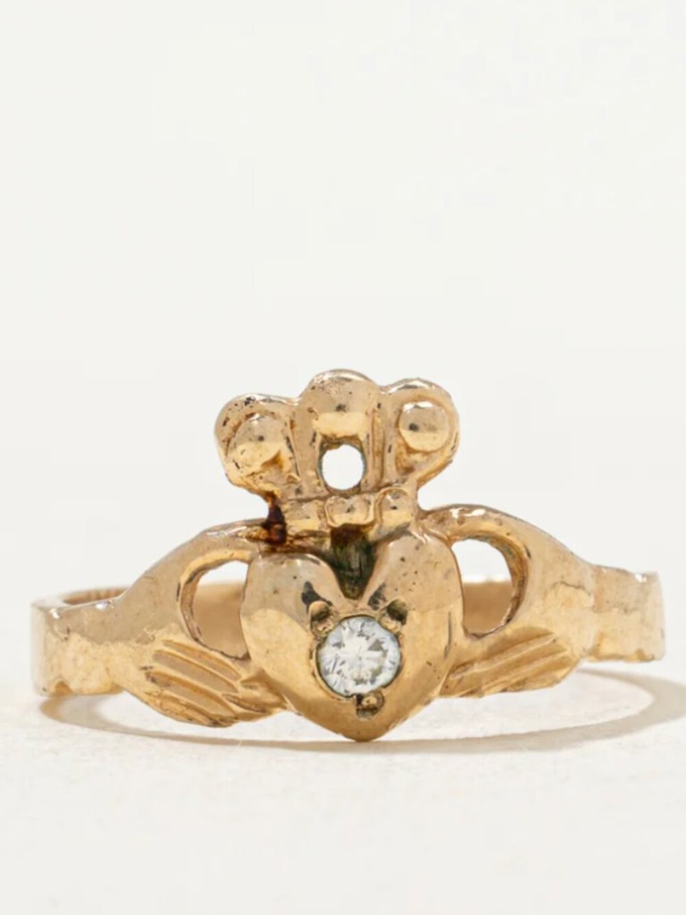 10k Yellow Gold Single Stone Diamond Claddagh Ring Size 4.25